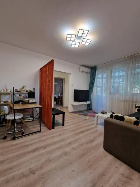 Ion Mihalache - Domenii - Piata Victoriei - Apartament 2 camere - renovat -